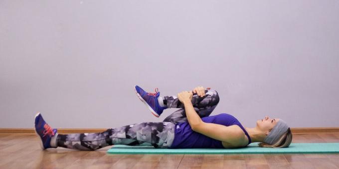 Preproste vaje joge: poza v kolenu