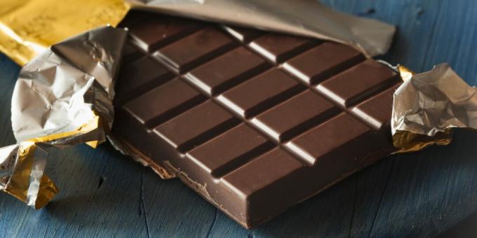 Kako zmanjšati stres s prehrano: čokolada