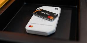 Mastercard in 8 ruskih bank lansirajo ključe NFC za brezstična plačila