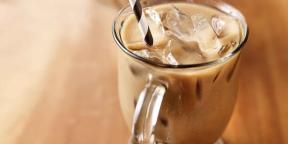 10 najbolj kul hladna kava recepti s čokolado, banano, sladoled in ne le