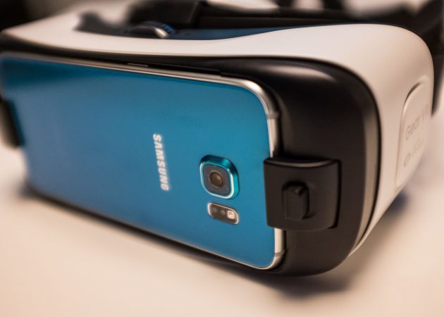VR-pripomočke: Samsung Gear VR