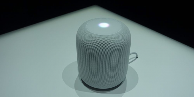 Smart stolpec HomePod