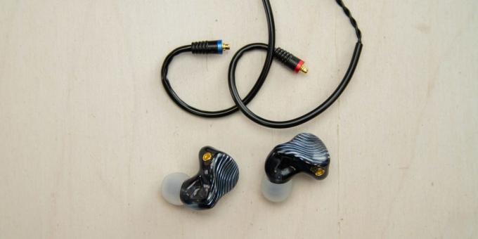 FiiO FA1: Connect debel, in odstranite slušalke ni tako enostavno