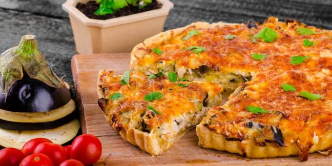 Quiche z jajčevci in sirom