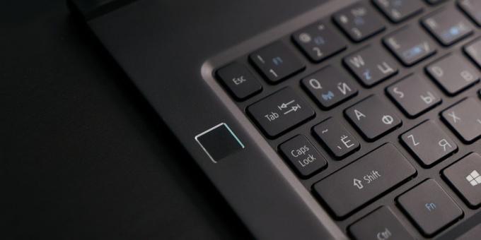 Acer Swift 7: prstnih odtisov