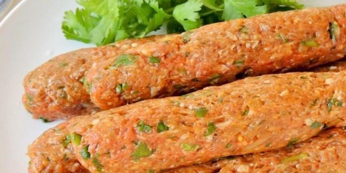 Nadev za kebab z česen, kumino in peteršiljem