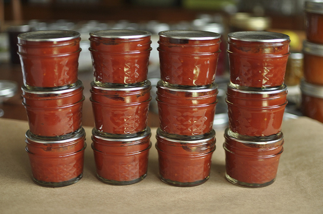 Začinjene omake: pikantno paradižnikovo omako