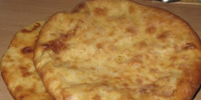 Recepti: Osetije pite s sirom, krompirjem in zelišči