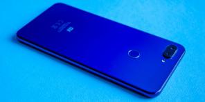 Pregled Xiaomi Mi 8 Lite - skoraj popoln pametni telefon za 16.000 rubljev