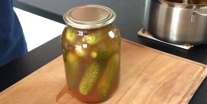 Pickles in kečap