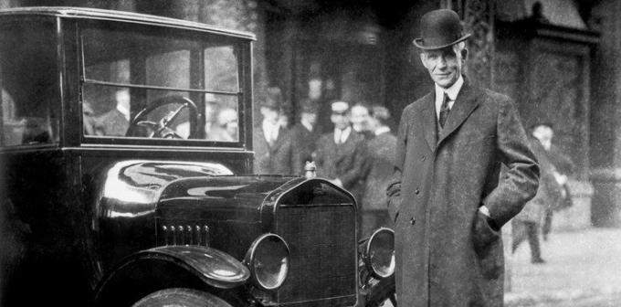 ambicioznimi podjetnik Henry Ford