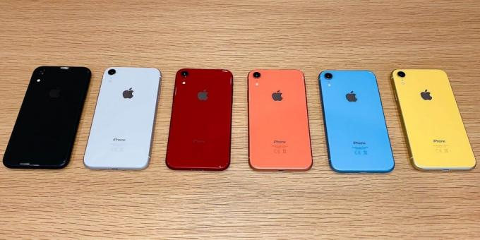 Pregled iPhone XR: barva sprememba
