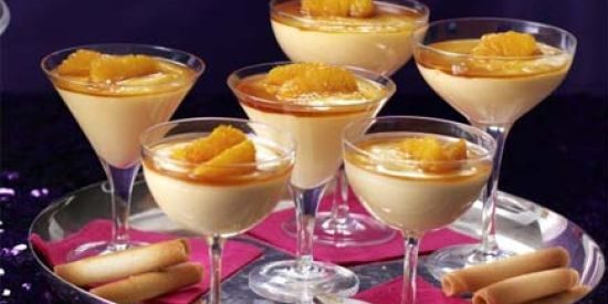 Prigrizki za vino. Orange mousse s karamelo