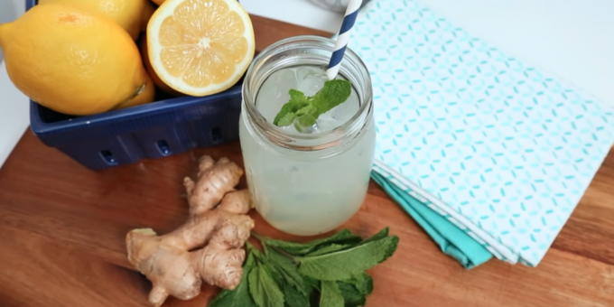 Ginger mint limonada