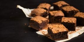 Brownie s temno čokolado v eni skledi