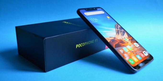 pregleda Xiaomi Pocophone F1: Box