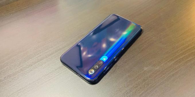Xiaomi Mi 9 SE: V primeru