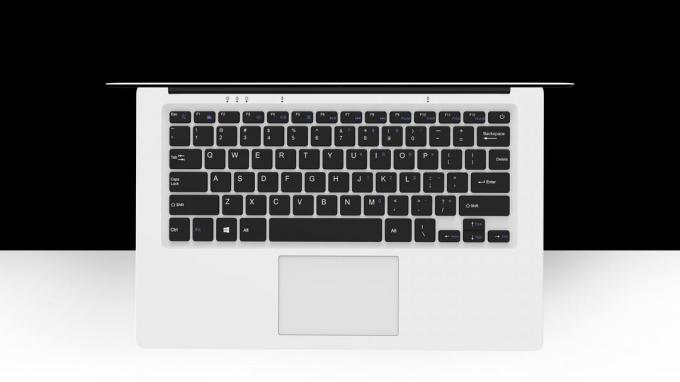 Chuwi LapBook 14.1: Tipkovnica in sledilna ploščica