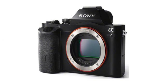 Kamere za začetnike: Sony Alpha A7