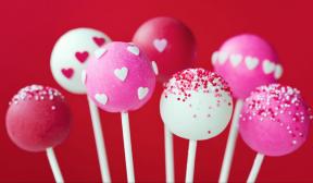 Cake pops v beli čokoladi