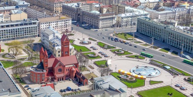 Rdeča cerkev v Minsku