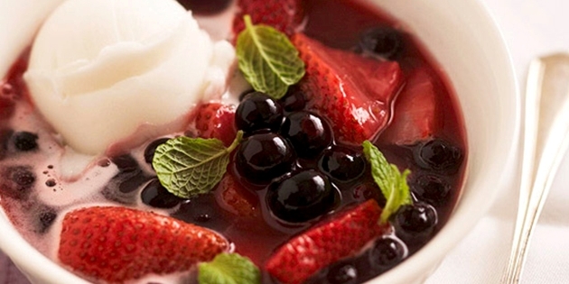 Recepti z jagodami: Berry juha