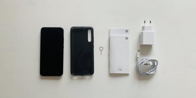 Xiaomi Mi A3: oprema
