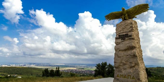 Znamenitosti Anape: spomenik "Začetek Kavkaza"