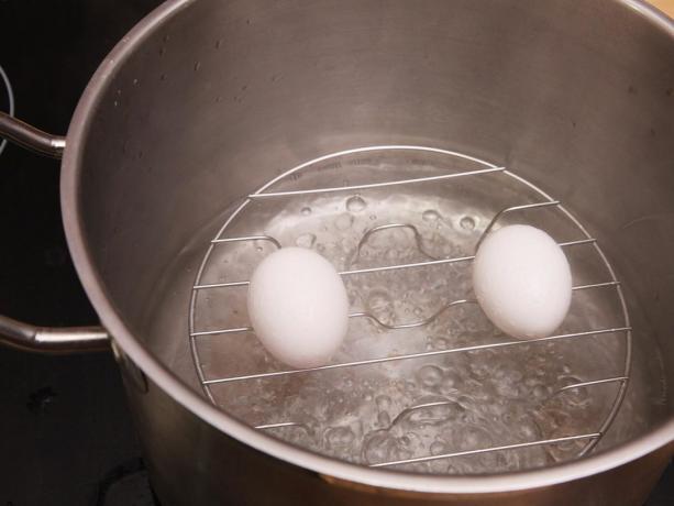 Kako kuhati jajca za par
