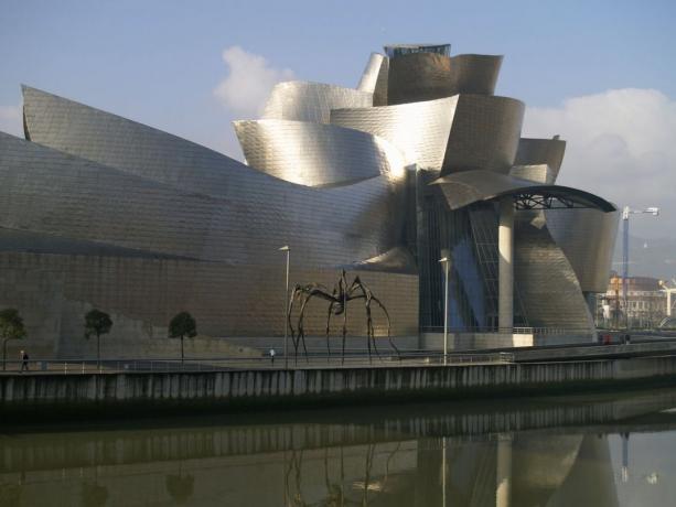 Evropska arhitektura: Guggenheim Bilbao v Španiji