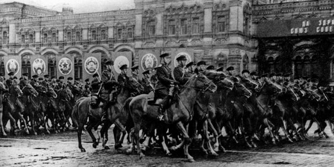 Parada zmage na Rdečem trgu 24. junija 1945