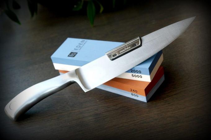 Kako izostriti nož bar