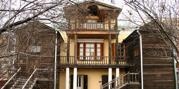 Ogledi Saratov: Hiša-muzej Chernyshevsky