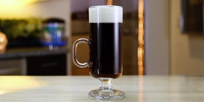 Koktajli z viskijem: Irish Coffee