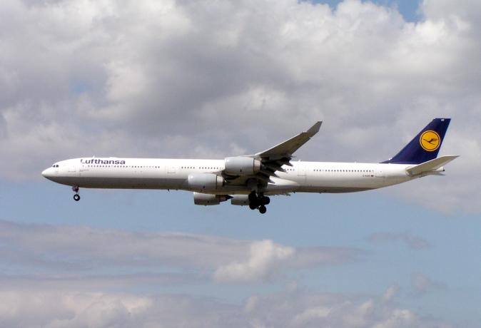 Airbus A340-600 letalske družbe Lufthansa 