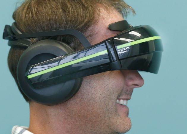 VR-pripomočke: Vuzix iWear Video slušalke