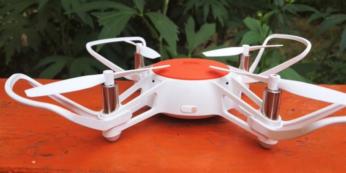 Mitu Mini RC Drone. stranski pogled