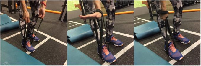 Vaje z elastiko: Stretching Trapez mišice