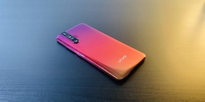 Vivo V15 Pro: zadnja stena