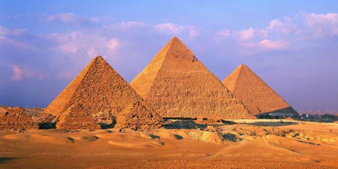 Miti o starodavnem svetu: piramide so bile vedno peščene